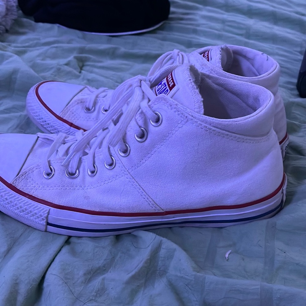 Mid top converse